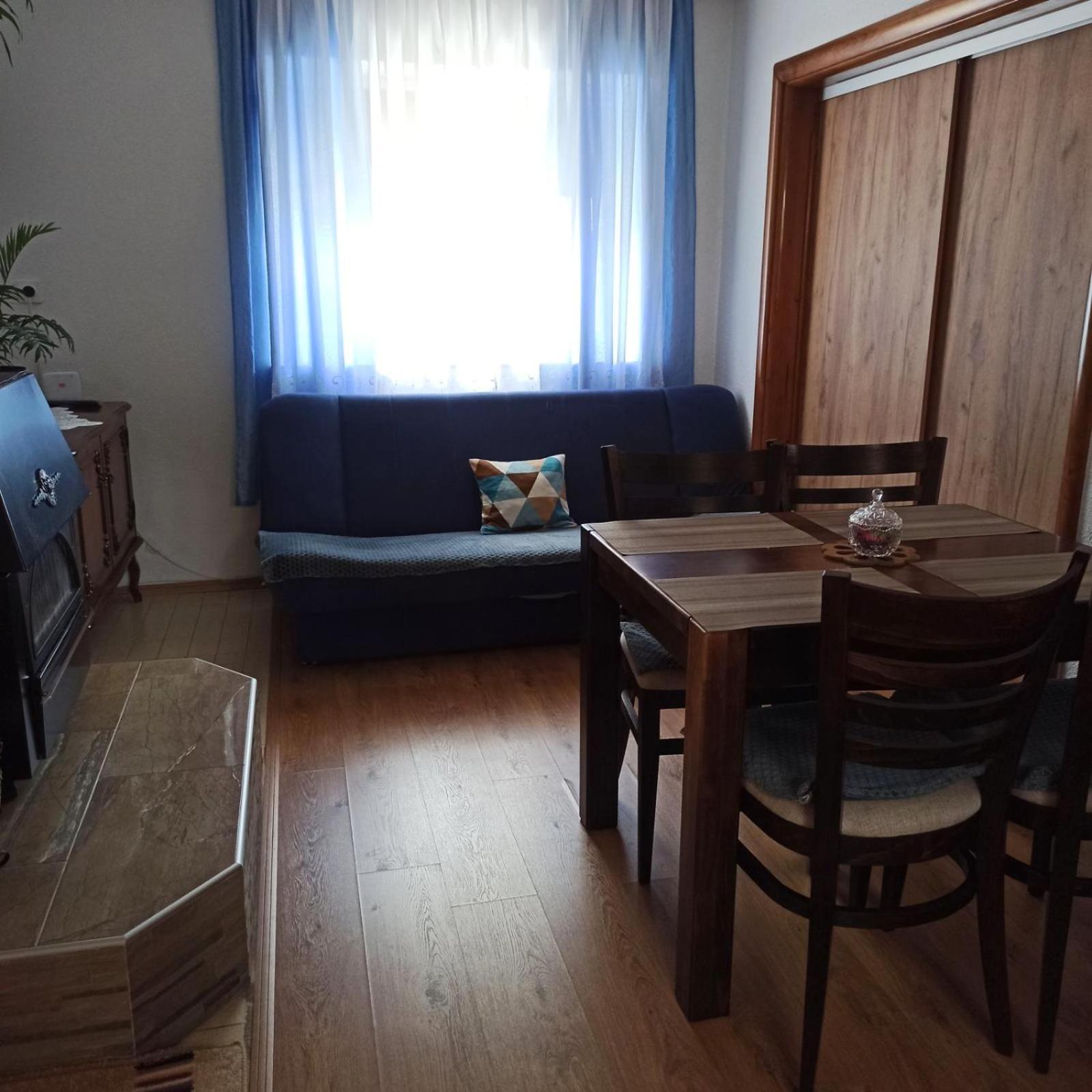 Apartman Adna 库伦瓦库夫 外观 照片